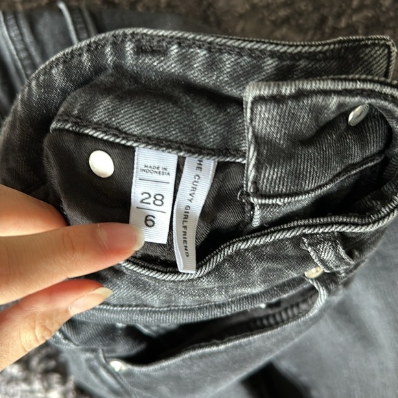 Loft curvy girlfriend jean - Picture 4 of 5